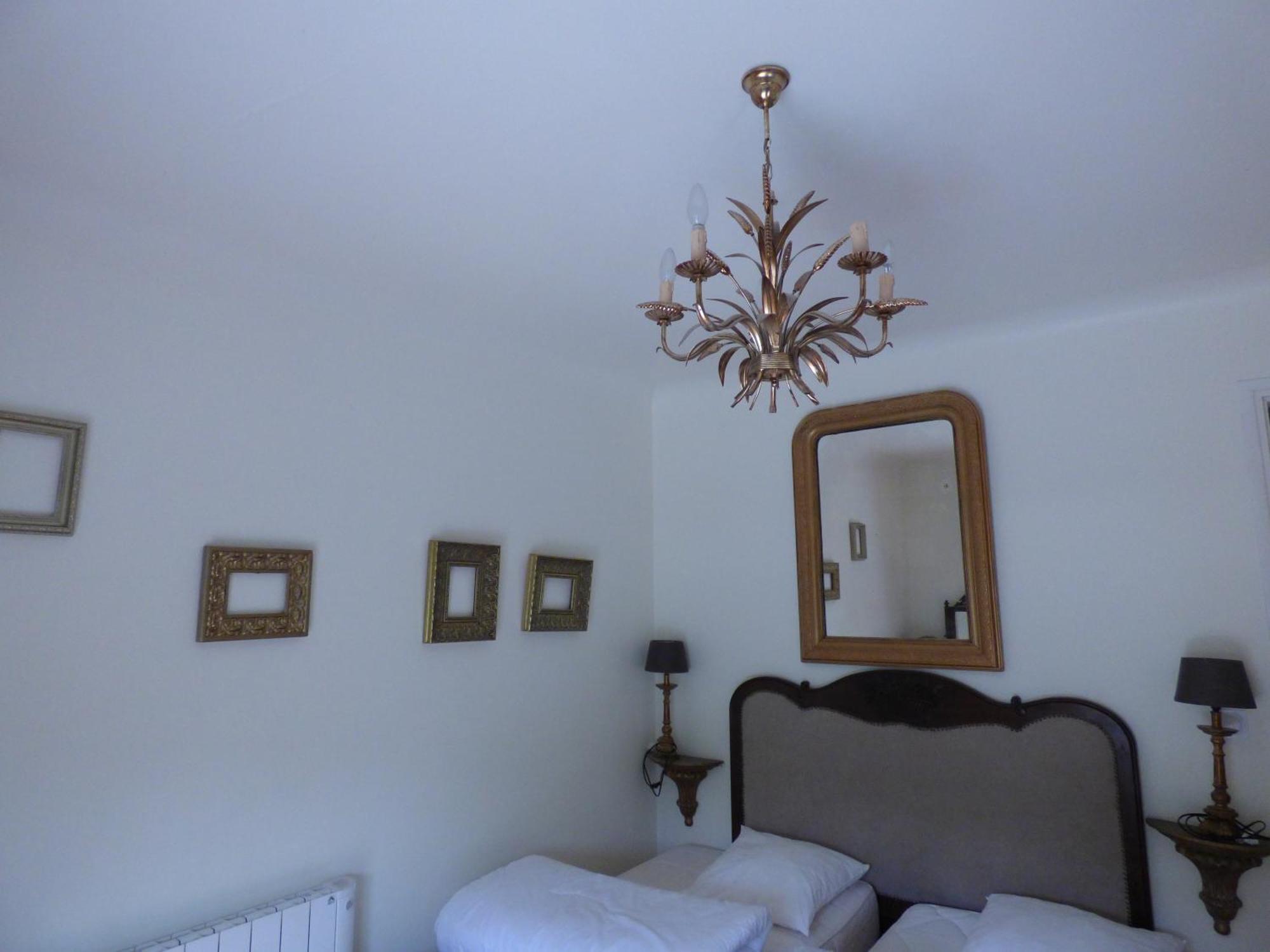 Le Clos Des Camelias เวอแลตส์-ซูร์-แมร์ ภายนอก รูปภาพ