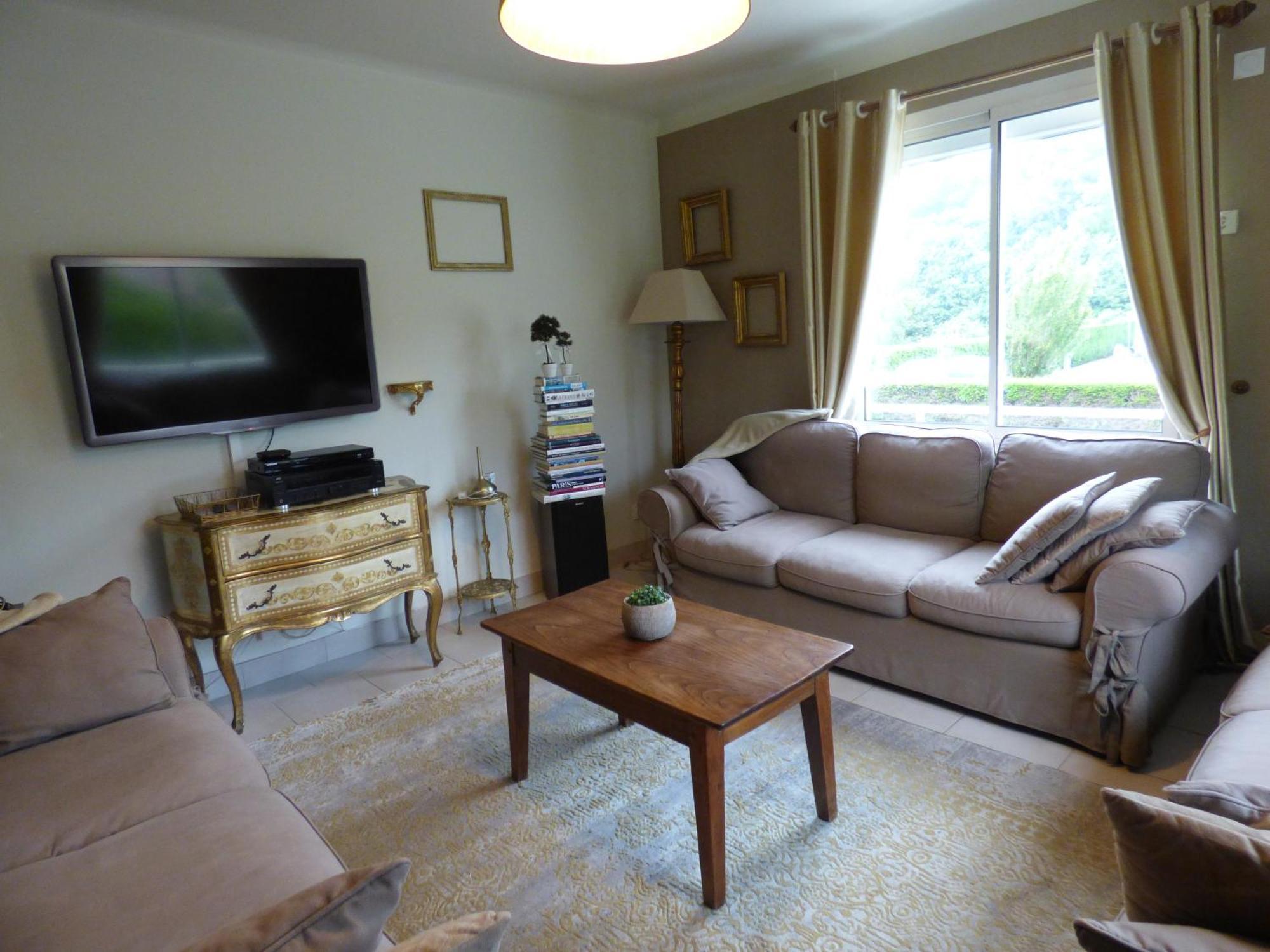 Le Clos Des Camelias เวอแลตส์-ซูร์-แมร์ ภายนอก รูปภาพ