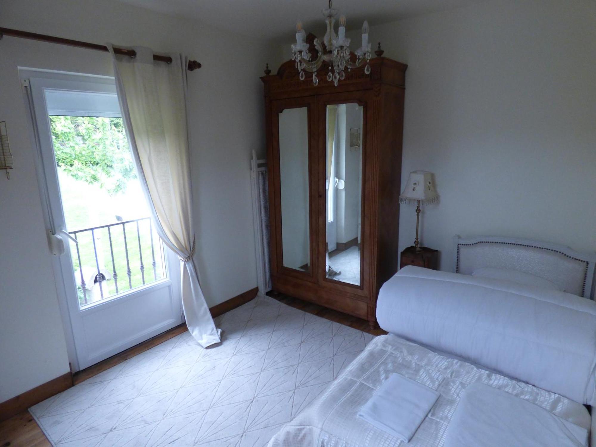 Le Clos Des Camelias เวอแลตส์-ซูร์-แมร์ ภายนอก รูปภาพ